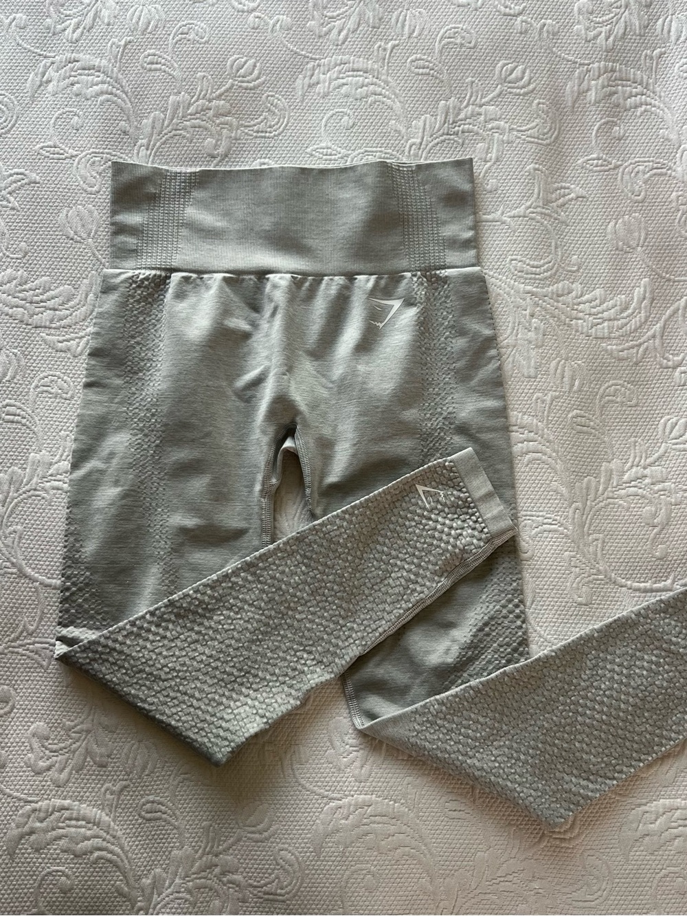 gymshark vital seamless 2.0 leggings light gray size small - Picture 5 of 8